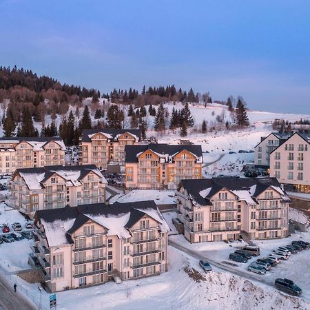 Apartamenty Czarna Gora Is 8 Сєнна Екстер'єр фото